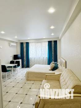 Студия квартира, посуточно, 30м2, 1/4 этаж