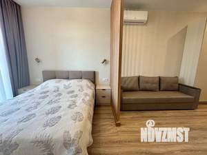 Студия квартира, посуточно, 30м2, 11/20 этаж