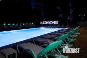 Студия квартира, посуточно, 333м2, 1/2 этаж