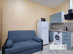 Студия квартира, посуточно, 22м2, 1/3 этаж