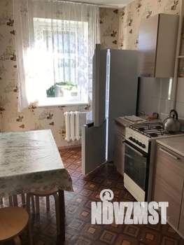 2-к квартира, посуточно, 64м2, 2/9 этаж