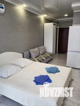 Студия квартира, посуточно, 32м2, 4/5 этаж