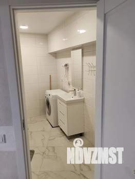 Студия квартира, посуточно, 25м2, 1/4 этаж