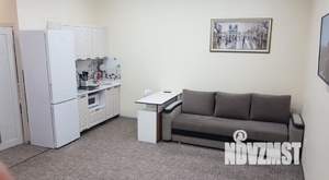 Студия квартира, посуточно, 36м2, 1/7 этаж