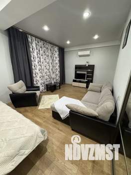 1-к квартира, посуточно, 45м2, 2/13 этаж