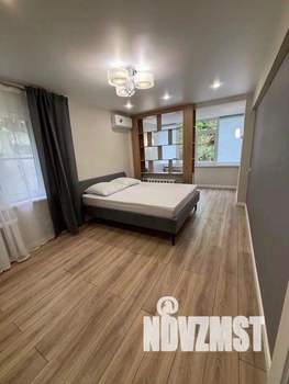 1-к квартира, посуточно, 36м2, 1/1 этаж