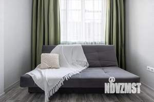 1-к квартира, посуточно, 40м2, 3/5 этаж