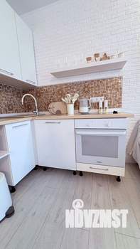 Студия квартира, посуточно, 32м2, 1/23 этаж