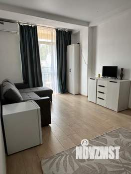 Студия квартира, посуточно, 28м2, 8/10 этаж