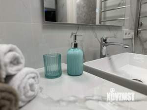 3-к квартира, посуточно, 68м2, 1/1 этаж