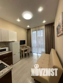 1-к квартира, посуточно, 38м2, 1/11 этаж