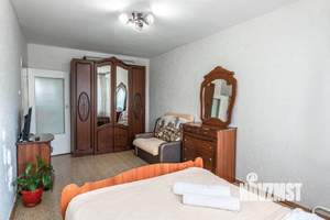 1-к квартира, посуточно, 35м2, 1/1 этаж