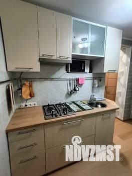 1-к квартира, посуточно, 18м2, 1/2 этаж