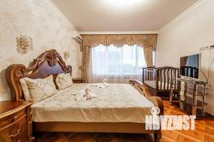 1-к квартира, посуточно, 110м2, 1/1 этаж