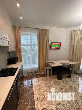 1-к квартира, посуточно, 43м2, 1/9 этаж