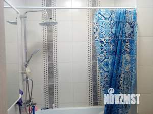 2-к квартира, посуточно, 43м2, 1/2 этаж