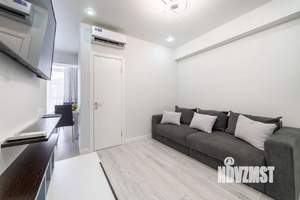 1-к квартира, посуточно, 37м2, 8/10 этаж
