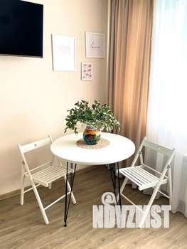 Студия квартира, посуточно, 30м2, 9/9 этаж