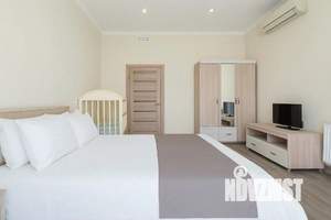 1-к квартира, посуточно, 70м2, 1/1 этаж