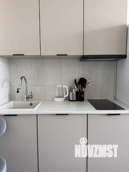 Студия квартира, посуточно, 27м2, 4/6 этаж