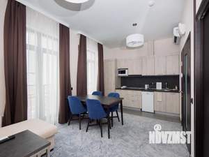2-к квартира, посуточно, 73м2, 1/1 этаж
