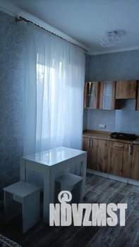 Студия квартира, посуточно, 20м2, 1/2 этаж