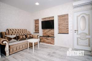 2-к квартира, посуточно, 40м2, 1/1 этаж