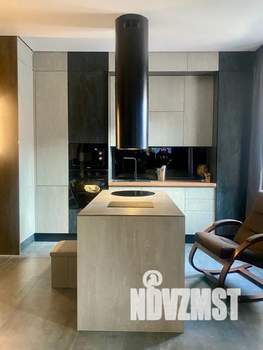 Студия квартира, посуточно, 37м2, 2/9 этаж