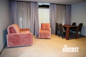 3-к квартира, посуточно, 52м2, 1/1 этаж