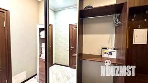 Студия квартира, посуточно, 38м2, 1/4 этаж