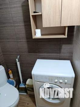 Студия квартира, посуточно, 27м2, 3/3 этаж