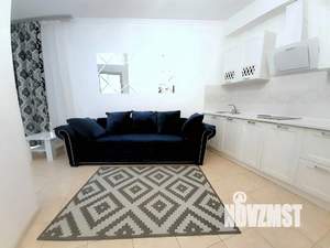 2-к квартира, посуточно, 49м2, 1/1 этаж