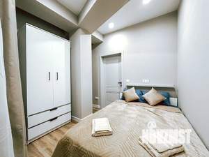 2-к квартира, посуточно, 43м2, 7/8 этаж