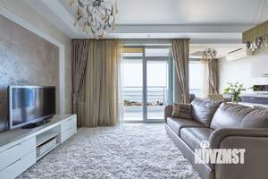 1-к квартира, посуточно, 48м2, 10/11 этаж
