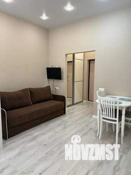Студия квартира, посуточно, 31м2, 10/13 этаж