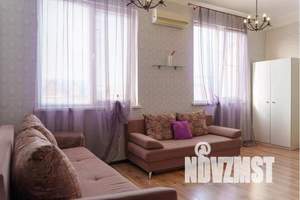 2-к квартира, посуточно, 45м2, 4/7 этаж