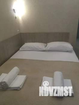 1-к квартира, посуточно, 12м2, 1/1 этаж