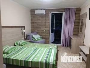 1-к квартира, посуточно, 35м2, 1/2 этаж
