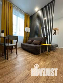 Студия квартира, посуточно, 26м2, 1/7 этаж