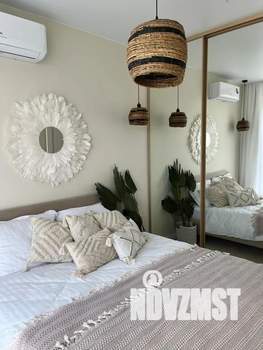 1-к квартира, посуточно, 38м2, 9/25 этаж