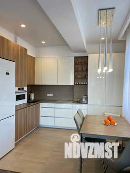 1-к квартира, посуточно, 50м2, 3/10 этаж