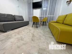 Студия квартира, посуточно, 36м2, 2/4 этаж