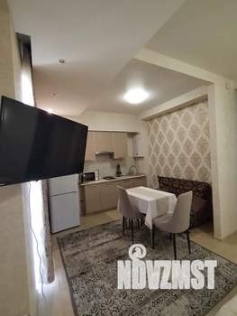 Студия квартира, посуточно, 31м2, 9/10 этаж