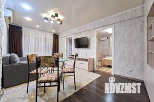 1-к квартира, посуточно, 54м2, 1/1 этаж