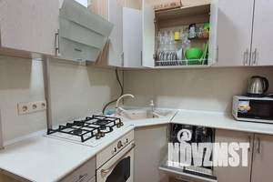 2-к квартира, посуточно, 65м2, 4/8 этаж