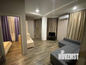 2-к квартира, посуточно, 40м2, 3/3 этаж