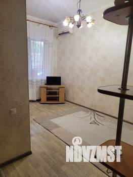 1-к квартира, посуточно, 38м2, 1/3 этаж