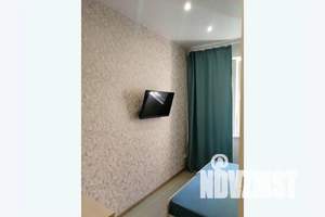 2-к квартира, посуточно, 40м2, 1/8 этаж