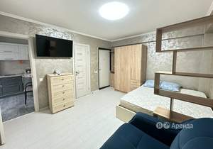 Студия квартира, на длительный срок, 73м2, 1/9 этаж