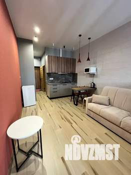 Студия квартира, посуточно, 30м2, 20/20 этаж